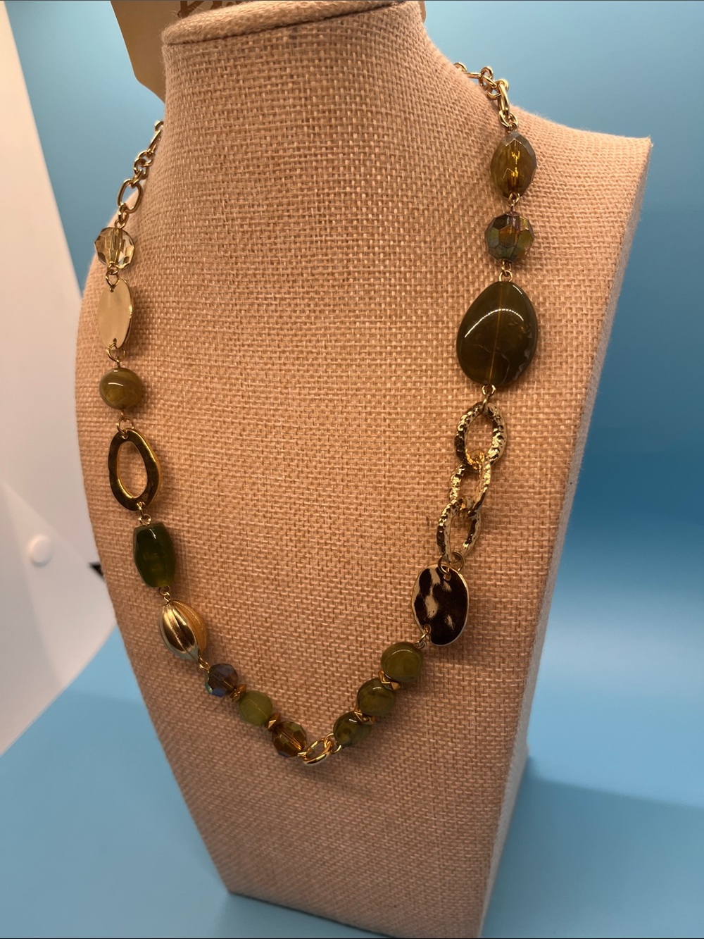 #0085. Erica Lyons Olive and Gold Mixed-Bead Pendant Necklace